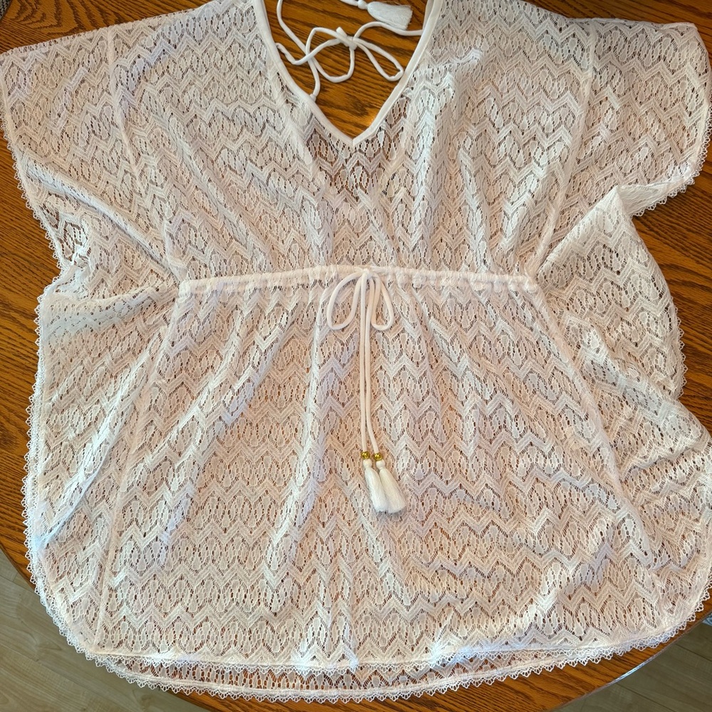 White Lace Women’s Swim Coverup Tunic